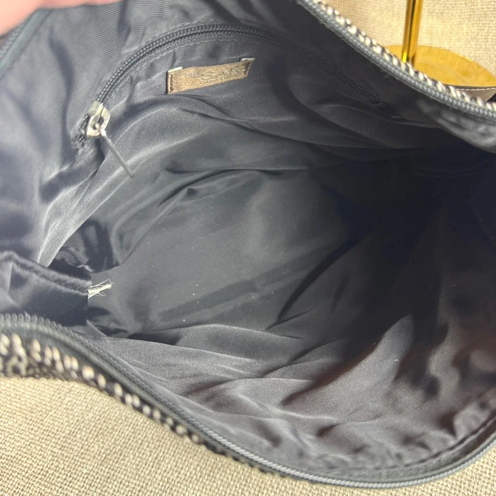 Early 2000s The Sak‎ Elliott Luca Knit Shoulder Bag Black White